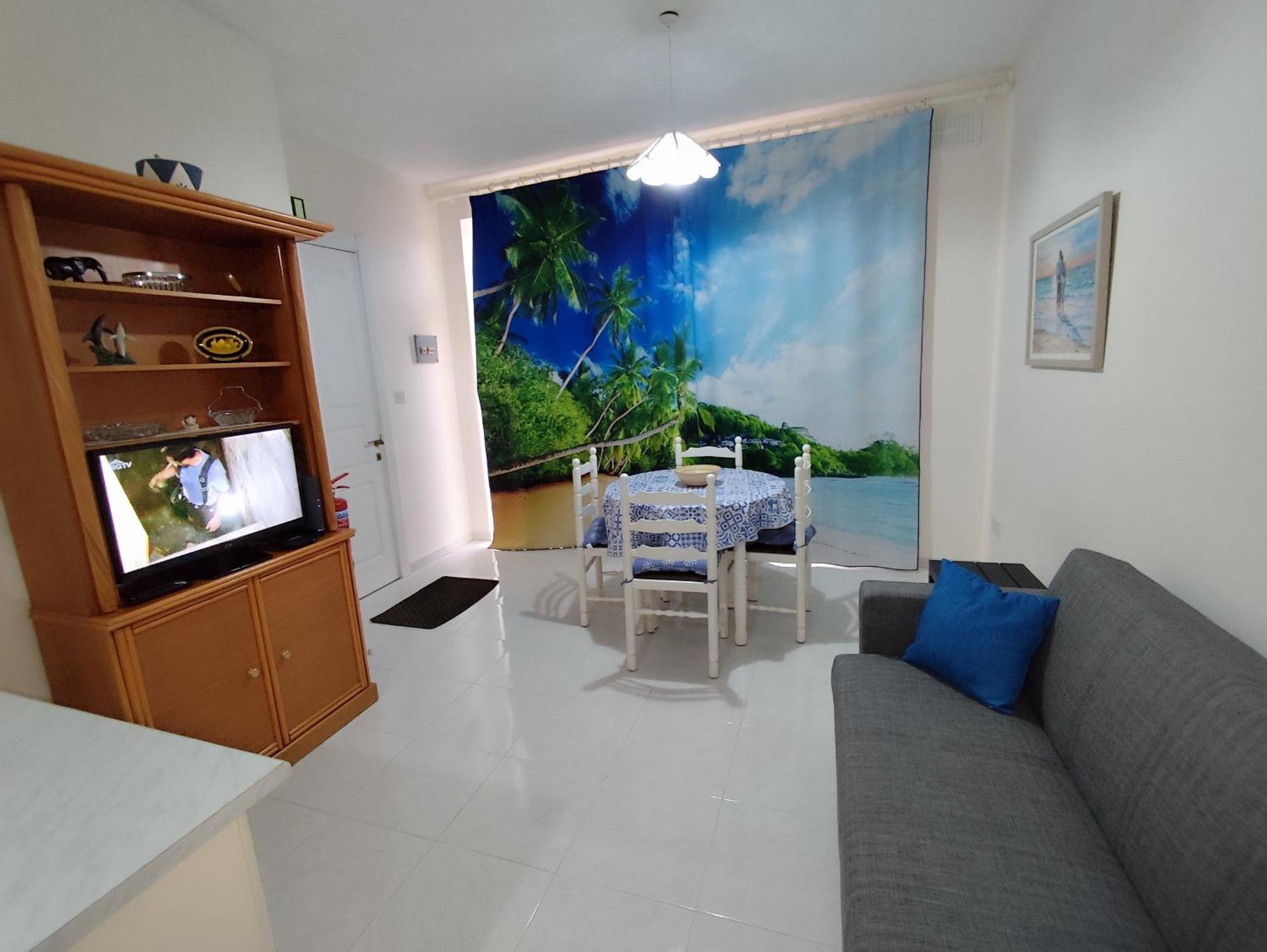 Апартаменти Sea Breeze Bliss - Self Check-In Сент-Полс-Бей Екстер'єр фото